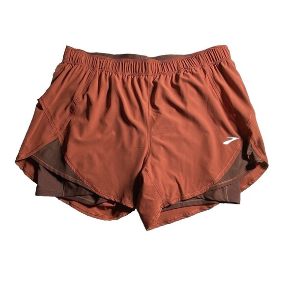 Brooks Woman Size Medium Copper Run Raisin Chaser 2 in1 5" Shorts Recycled Fabri - Picture 12 of 12